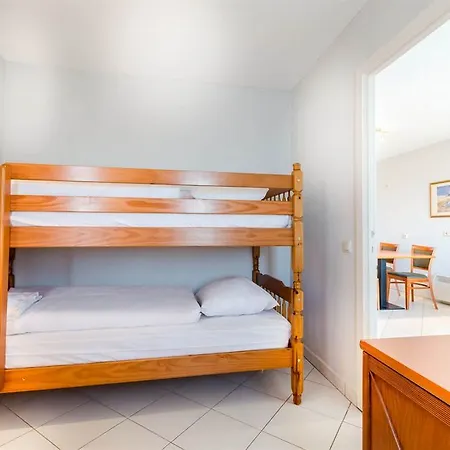 Seaside Guest house 3*