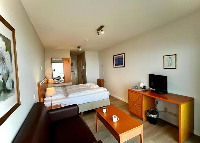 Pensionat Seaside 3*